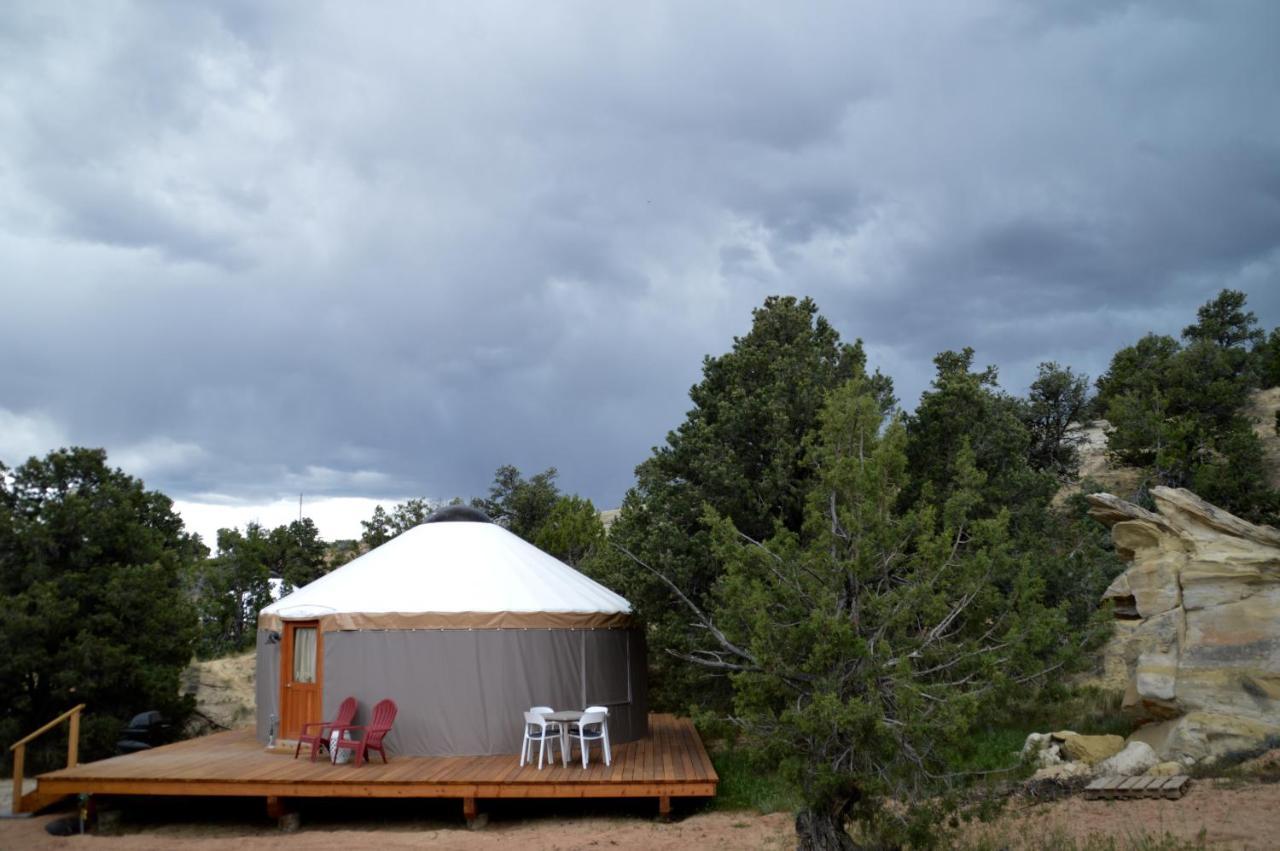 Escalante Yurts - Luxury Lodging エクステリア 写真