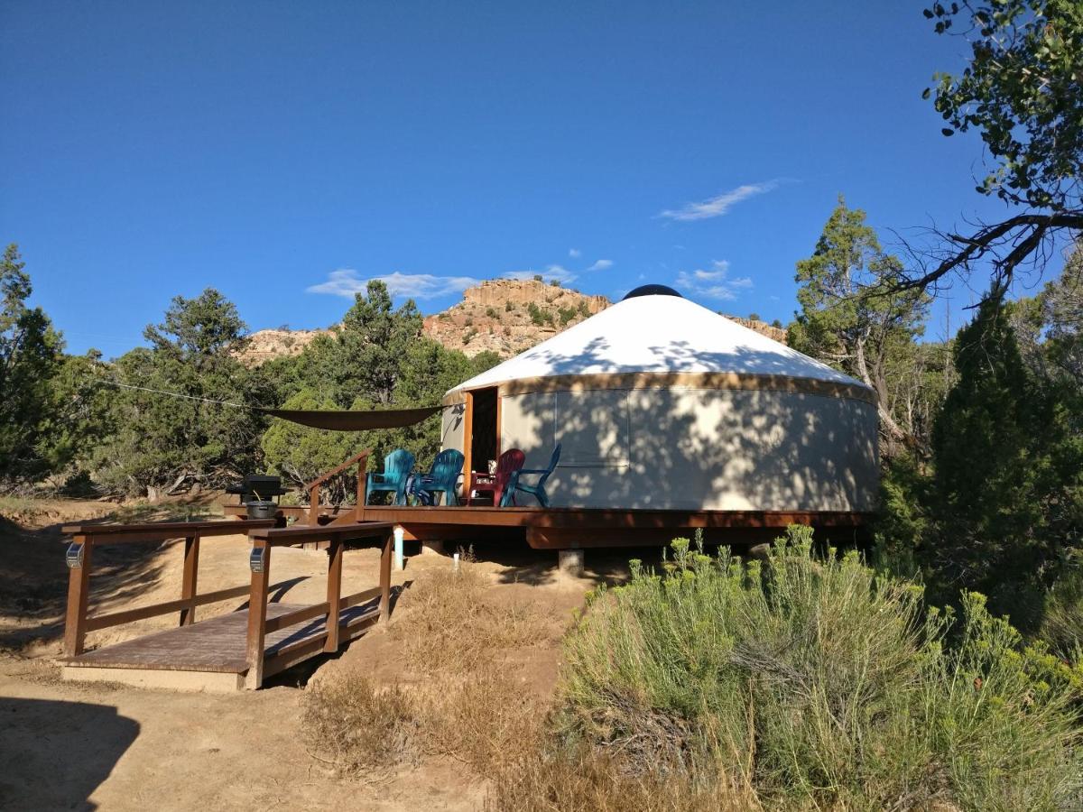 Escalante Yurts - Luxury Lodging エクステリア 写真